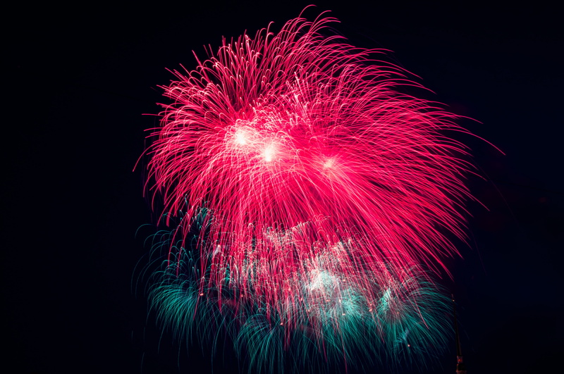 firework, firework display, light, long exposure, salute, illuminated, low angle view, celebration, blurred motion, no people, new years eve, event, motion