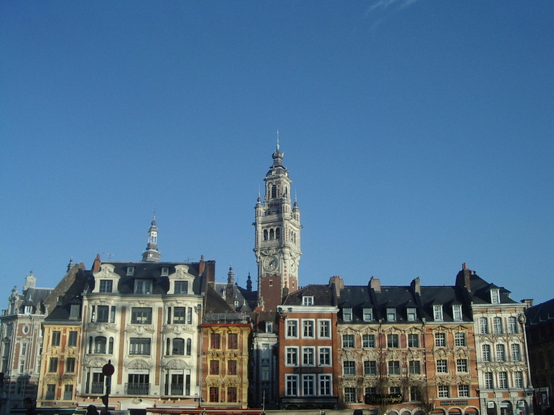 place, facades, built structure, row house, Belfry, blue, tower, history, clear sky, sky, building exterior, copy space, residential district, no people