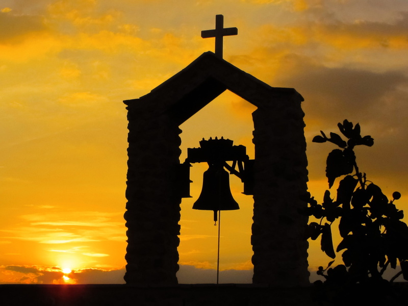 2K, Clouds, belief, Belfry, built structure, yellow, shadows, Sun, place of worship, nature, no people, spirituality, cross, silhouette, building, outdoors