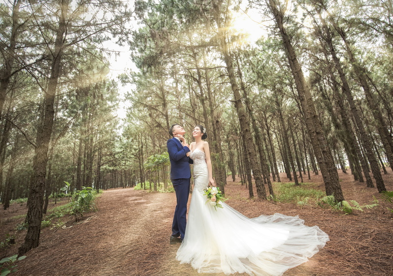 couple - relationship, bouquet, daylight, dress, young men, man, 2K, bridal gown, romantic, two people, couple, young adult, groom, wedding gown, woods