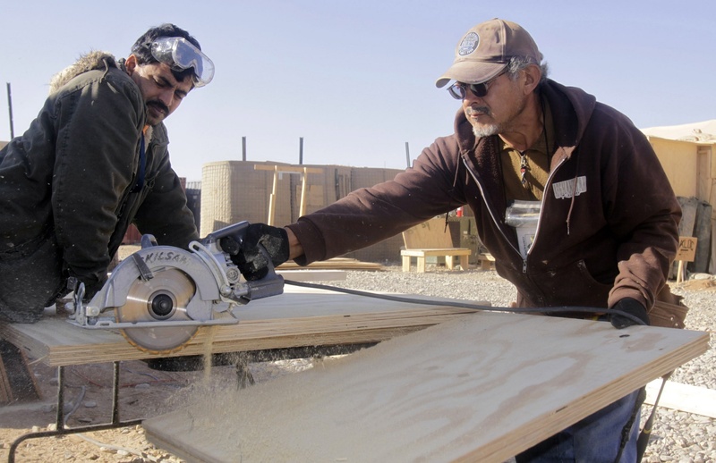 man, protection, wood - Material, safety, carpenter, security, using, manual Worker, labor, skill, three quarter length, marines, circular Saw, occupation