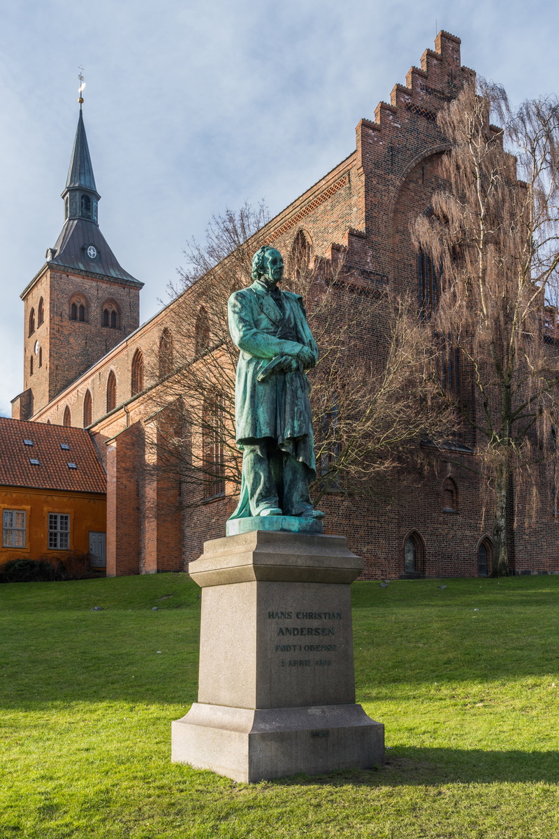 no people, green color, sky, christian, danish, nature, built structure, building exterior, andersen, photo, history, architecture, tree, famous Place
