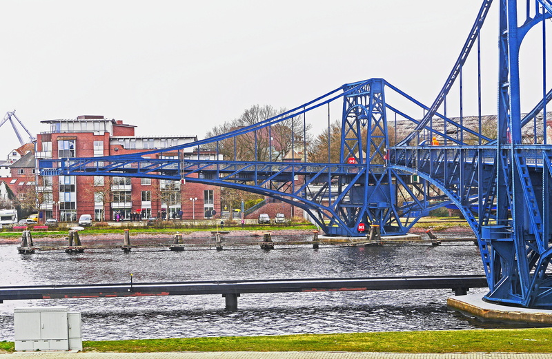port, north sea coast, built structure, nature, kaiser wilhelm bridge, mode of transportation, transportation, architecture, rail transportation, harbour area
