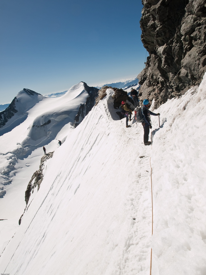 nature, switzerland, day, spallagrat, high-altitude mountain tour, series 4000, climbing, lifestyles, piz bernina, people, cold temperature, sport, roped