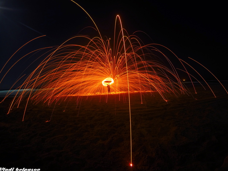 4K, fireworks