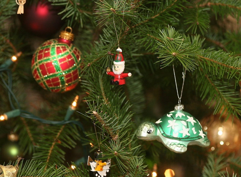 balloons, 720P, santa, holiday, mood, santa claus, turtle, christmas tree, needles, claus, decorations, tree, christmas decorations, christmas
