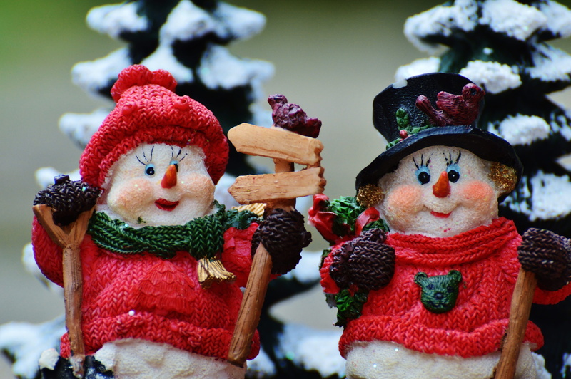 red, craft, december, snow, 4K, christmas, representation, male likeness, santa claus, funny, no people, gifts, female likeness, christmas Decoration