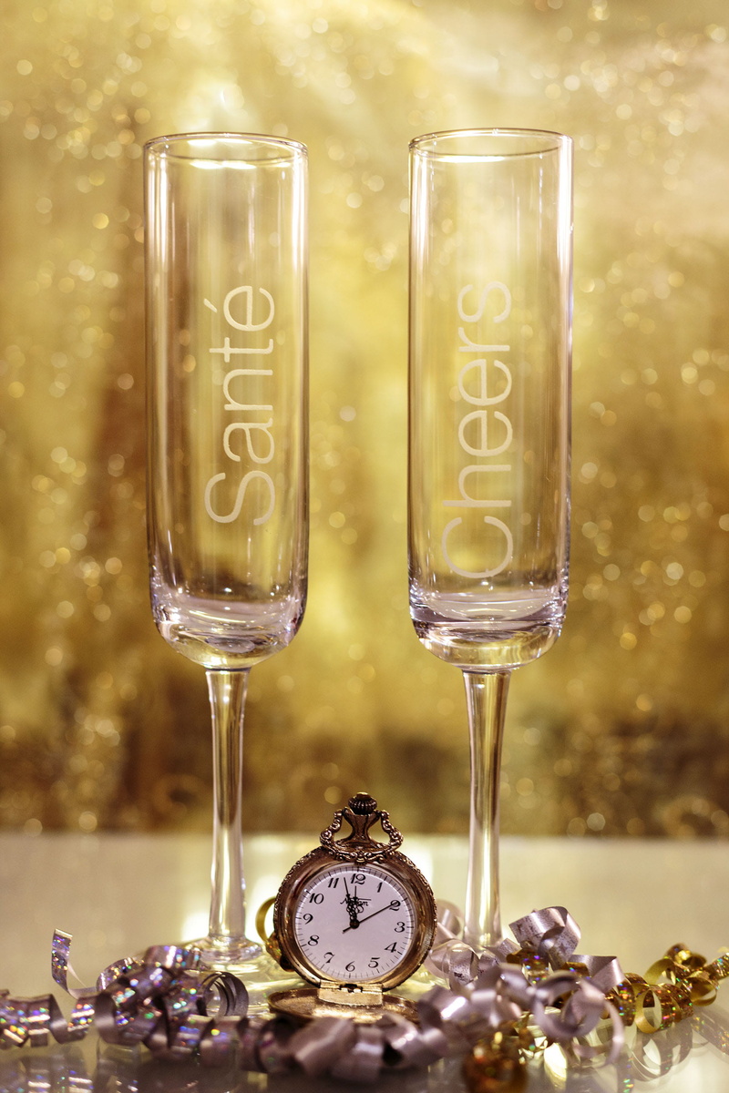 winter, nature, good luck, glass - material, drink, clock, invite, celebration, invitation, focus on foreground, evening, greeting, 2018, party, light