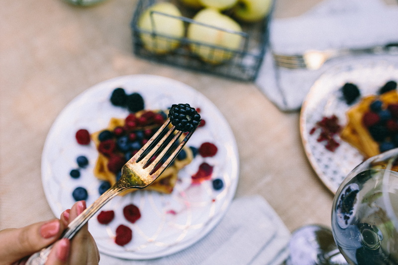 gourmet, kitchen utensil, nature, fork, sweet, holding, garden, flowers, focus on foreground, sweet Food, cake, lunch, indulgence, waffles, tableware, one person