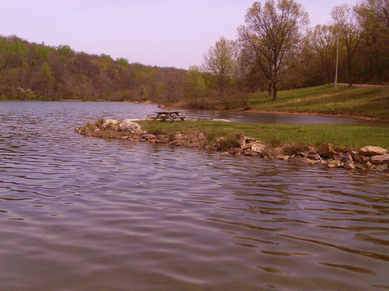 table, 1080P, nature and landscapes, blue, water, lake, picnic, picnic table