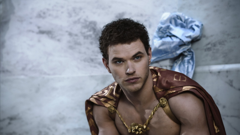 near, man, 4K, Most Popular Celebs in 2015, sitting, The Twilight Saga, Top Fashion Male Models, wearing, Emmett Cullen, model, actor, cape, Kellan Lutz