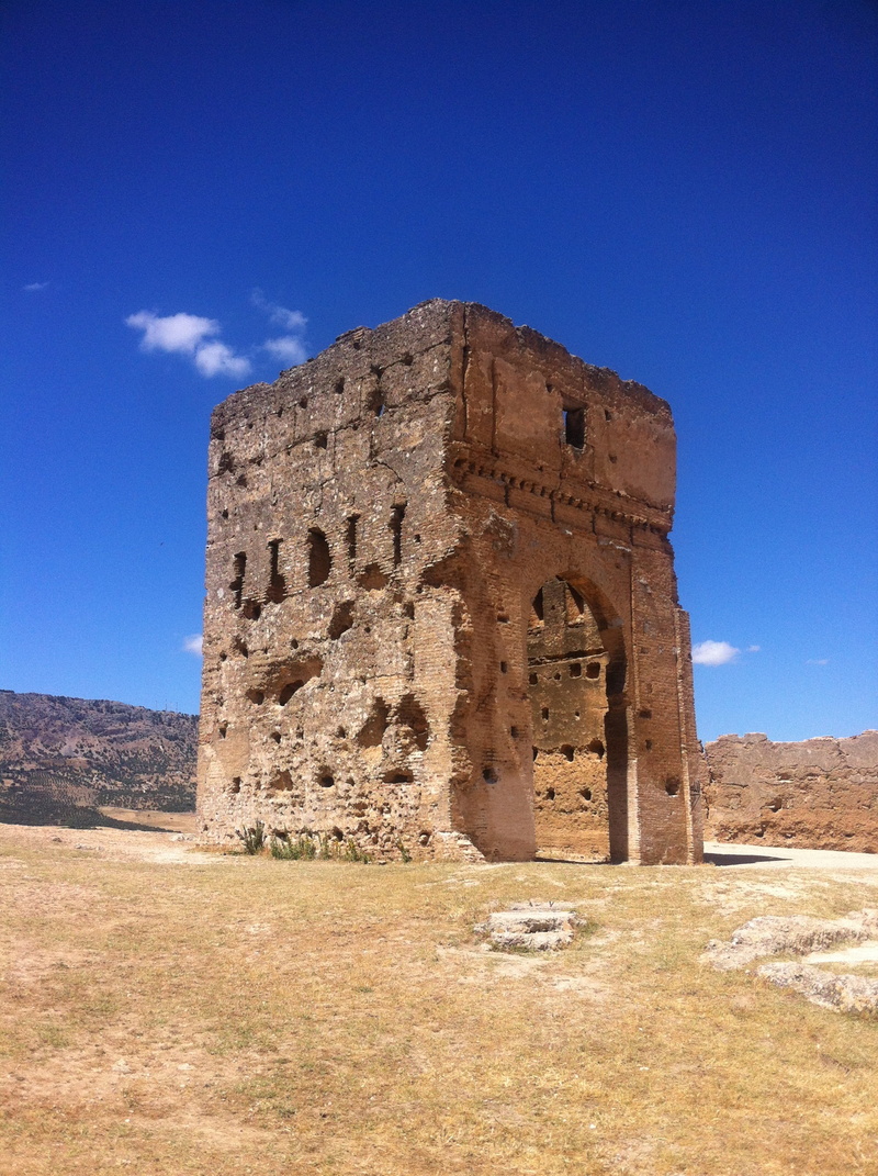 built structure, abandoned, stone wall, history, 2K, old ruin, deterioration, arch, sky, stones, ruins, architecture, travel, ancient, tourism, outdoors