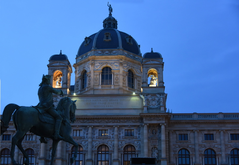 lights, Vienna, night, vienna, castle, building exterior, architectural column, clear sky, place of worship, Palace, Architecture, sculpture, no people