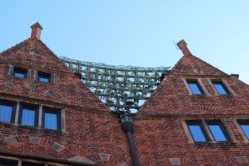 building exterior, places of interest, sky, outdoors, blue, the past, medieval, day, old, bremen, brick wall, built structure, clear sky, history, brick
