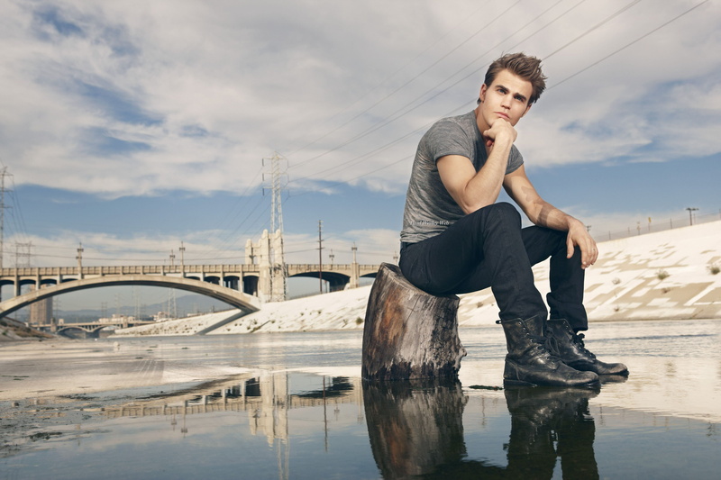 water, Paul Wesley, nature, one person, gray, leisure activity, 2K, connection, young adult, casual clothing, bridge, outdoors, Gentlemen, bridge - man made structure