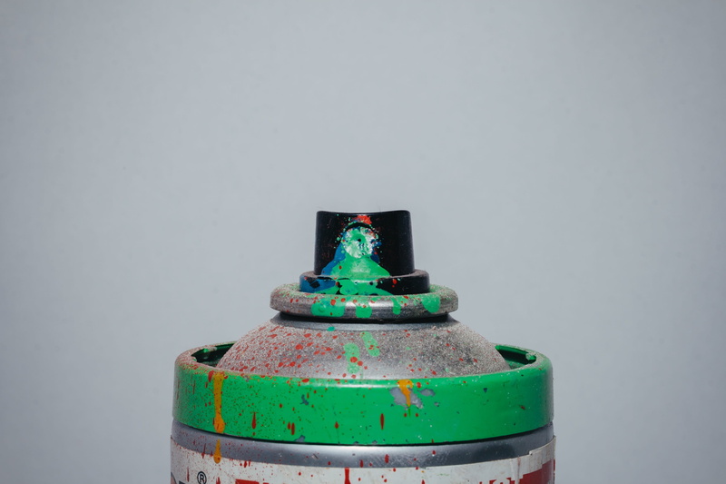 art, indoors, pressure vessel, green, blue, turquoise colored, color, gray, Spray Can, studio shot, no people, graffiti, pressure, aerosol can, creativity