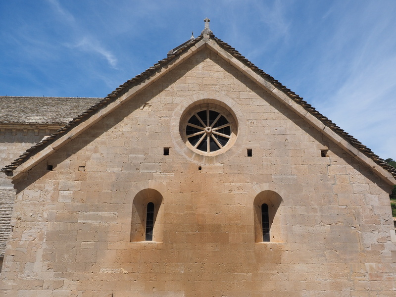 outdoors, history, abbey, gordes, 4K, day, architecture, cistercian monks, the past, department of vaucluse, notre dame de sénanque, round window, belief
