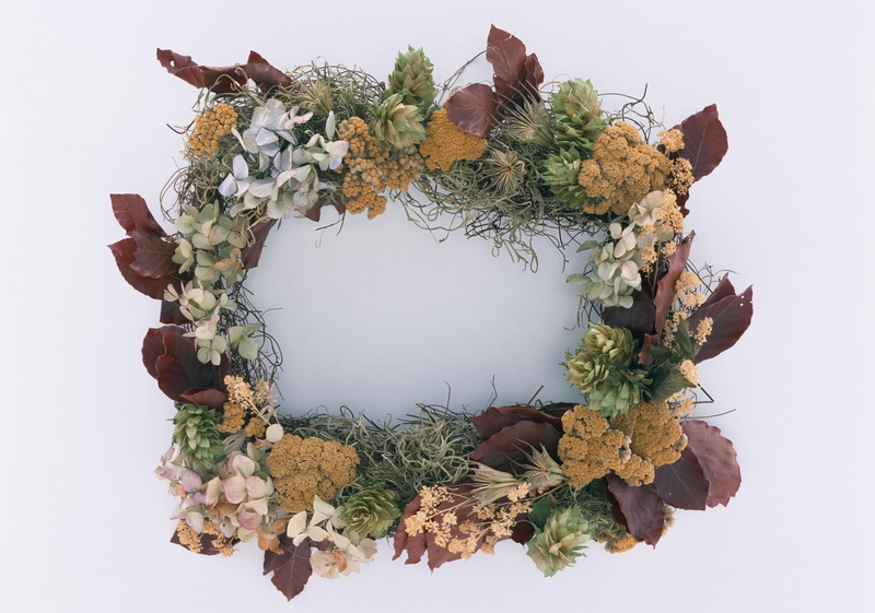 wreath, beauty in nature, symbol, gift, flowering plant, leaf, petal, change, freshness, digital composite, bouquet, white, dry, flower, white background
