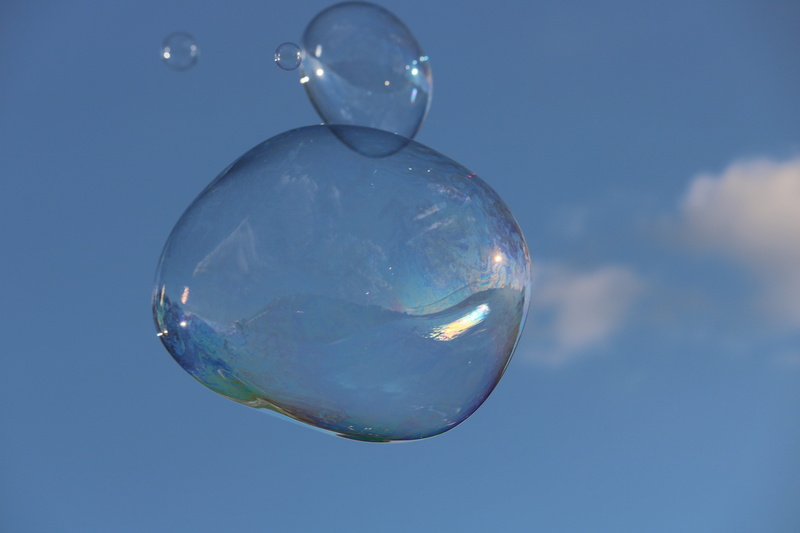 sphere, blue, close-up, turquoise colored, mid-air, no people, colored background, close, droplets, water, studio shot, paris, photo, fragility, sky, outdoors