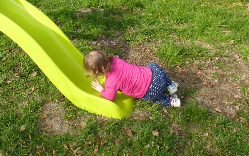 leisure Activity, field, park - Man Made Space, nature, day, cute, playful, women, 1080P, people, lifestyles, babies And Children, land, outdoors, fun