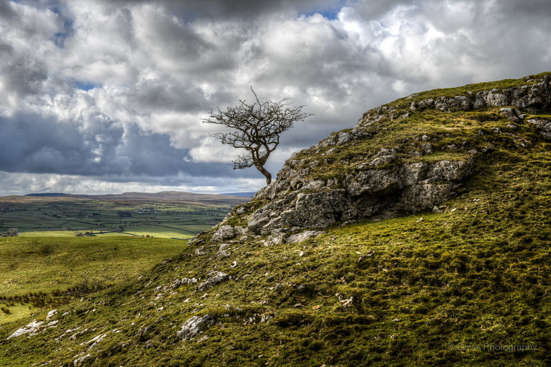 gray, outdoors, scenics, Yorkshire dales, hill, Survival, green, landscape, 720P, rock - Object, skies, green mountain, mountain, grass, nature, cloud