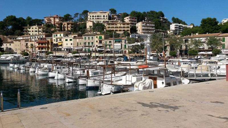 mallorca, built structure, building exterior, port de sóller, anchorage, residential district, fischer, travel destinations, city, ship, dock, port, water
