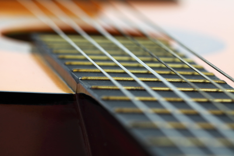art, Classic, 4K, indoors, musical equipment, string Instrument, play, musical Instrument String, close-up, skill, studio shot, jazz Music, still life