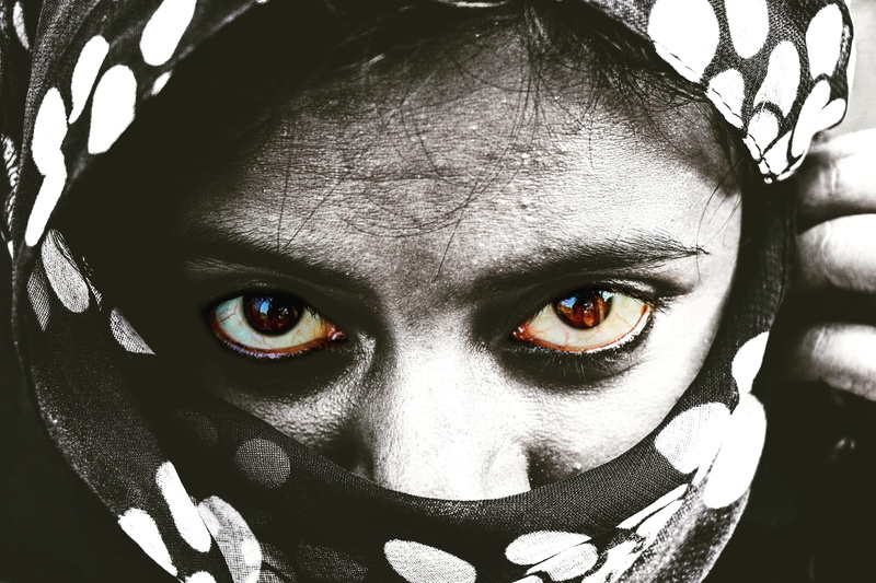 style, art, desktop, close-up, young adult, eye, fashion, young, vicious, 2K, beautiful, child, headshot, indoors, scarf, human face, dark, leisure activity