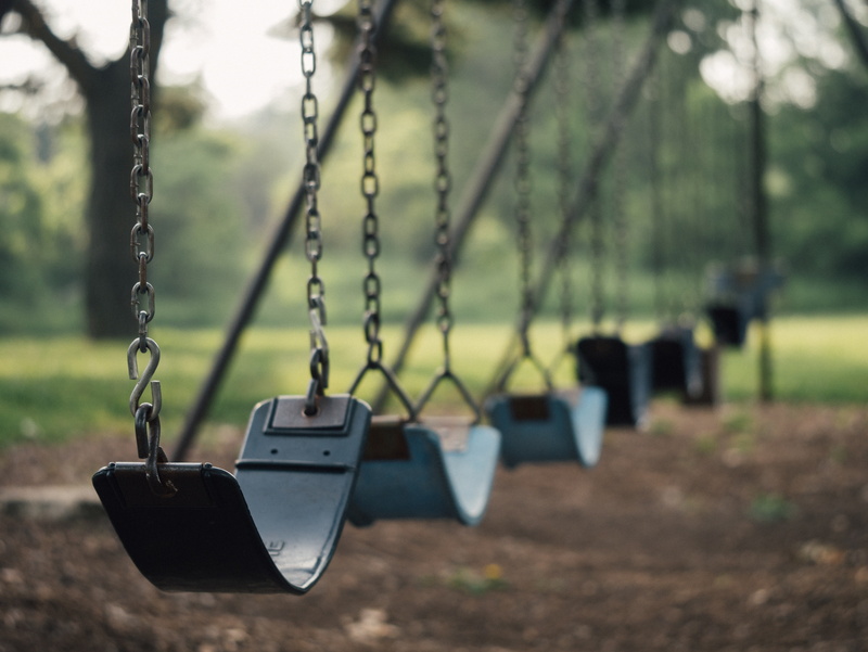 4K, park, depth of field, depth, swings, field