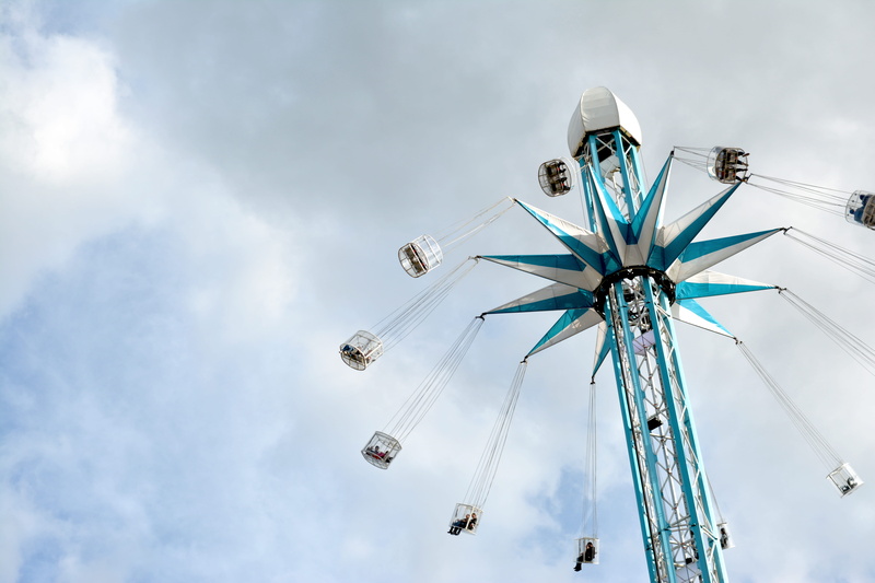 white, circle, ferris wheel, london, carnival, chain swing ride, motion, enjoyment, amusement, arts culture and entertainment, 5K, nature, cloud - sky