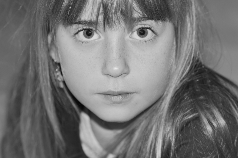 blond hair, innocence, urgent, offspring, long hair, childhood, portrait, females, headshot, face, 4K, girls, one person, adolescence, contemplation, hypnotic