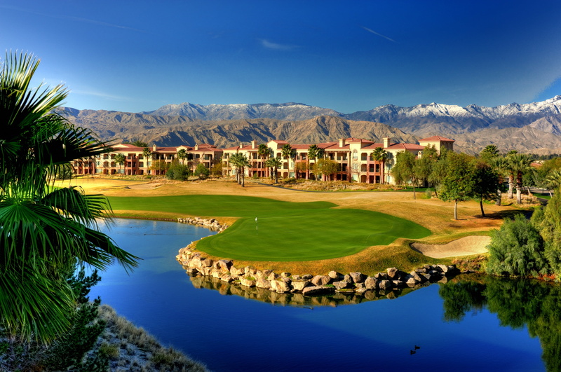 outdoors, built structure, plant, house, palm tree, lifestyle, play, putting green, activity, green, sand trap, luxury, building, home ownership, tropical climate
