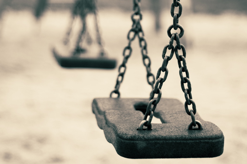 strength, nature, outdoor play equipment, swing, close-up, outdoors, color Image, playground, focus on foreground, fun, metal, swinging, park, day, empty