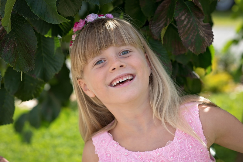 childhood, headshot, happy, offspring, s, hair, blond, pink color, cheerful, happiness, looking at camera, females, summer, cute, 1080P, sleeveless, smiling