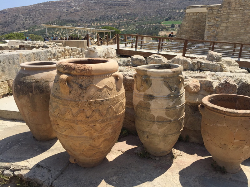 creativity, Excavation, day, vascular, drink, shadow, pot, decorative urn, building exterior, 2K, sound, outdoors, container, craft, high angle view, ancient civilization