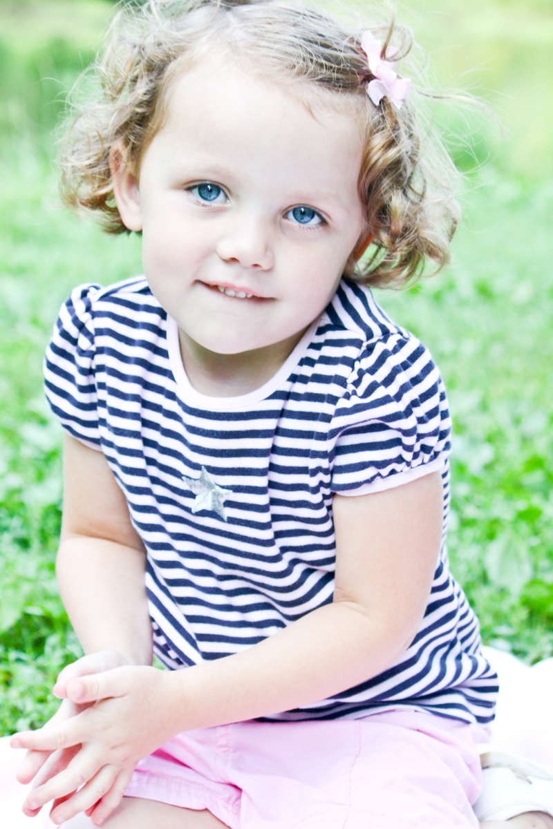 blonde, one person, Child, 4K, face, curly hair, portrait, day, smile, childhood, kid, outdoors, girl, striped, Little Girl, innocence, nature, female