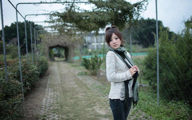 2K, women, Mikako Zhang Kaijie, model, Asian, Mikako, sweater