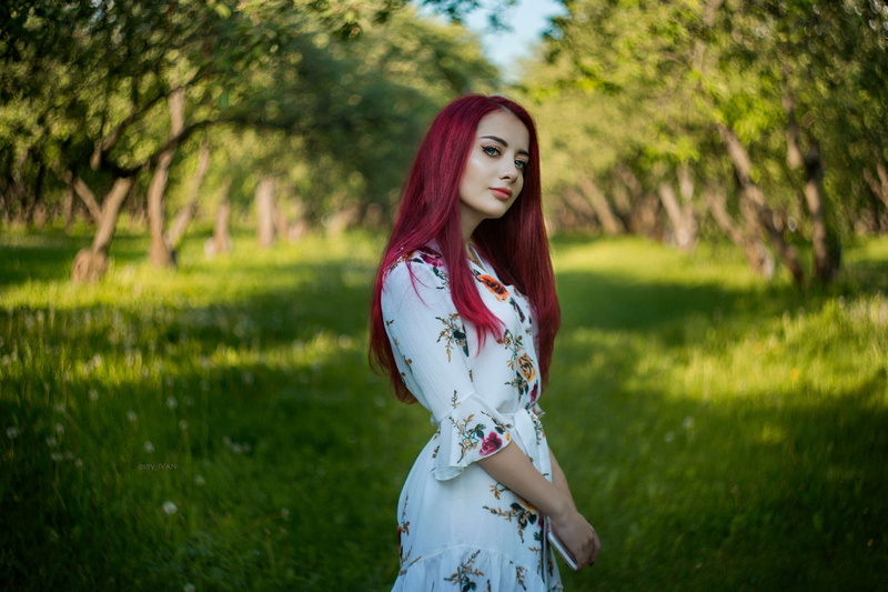 dress, dyed hair, women, portrait, standing, long hair, depth of field, women outdoors, 2K, outdoors, redhead, model, trees, grass, looking at viewer