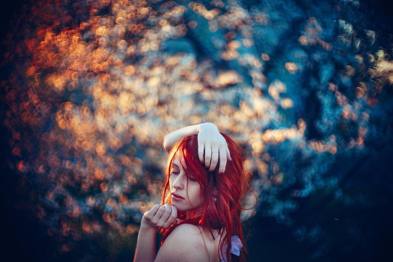 one person, outdoors, young adult, Ruslan Bolgov, hair, portrait, bokeh, adult, young women, 1080P, hairstyle, freckles, tree, plant, redhead, women, looking