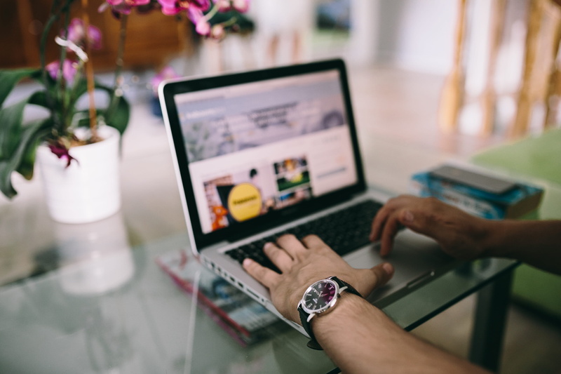 tech, selective focus, wireless Technology, working At Home, home Interior, typing, people, table, human Hand, workspace, one Person, workplace, working