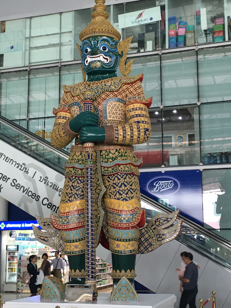 Thai, building exterior, travel destinations, architecture, male likeness, Thailand, Statue, real people, belief, spirituality, representation, group of people
