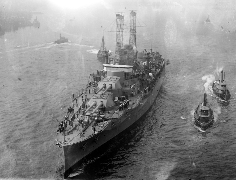 transportation, waterfront, sea, fishing industry, moored, day, freight transportation, nature, nautical vessel, water, grayscale, sinking, mode of transportation
