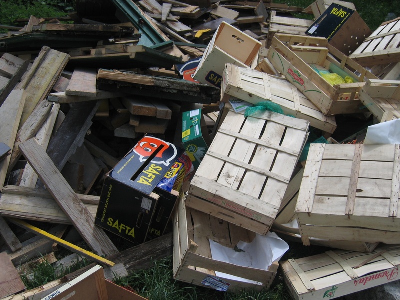 scrap, 2K, crates, waste, box, wood, abandoned, junkyard, box - container, container, waste pile, high angle view, still life, obsolete, outdoors, communication