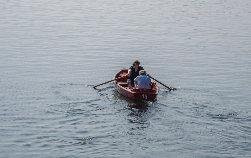positive emotion, togetherness, recovery, two people, rower, mode of transportation, berlin, adult, couple - relationship, high angle view, bonding, rowing boat