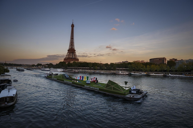 sky, transportation, real people, travel destinations, travel, mode of transportation, 1080P, tower, tall - high, built structure, water, rover, outdoors