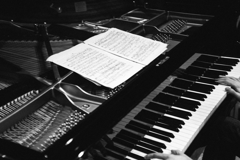 classical, chord, man, one, piano, concert, grand piano, hand, melody, closeup, 4K, paper, artist, music, indoors, no people, player, harmony, musician