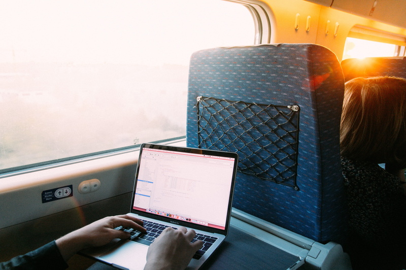 motor vehicle, interior, women, outdoors, transportation, macbook pro retina, real people, macbook, flare, apple, wireless technology, mode of transportation