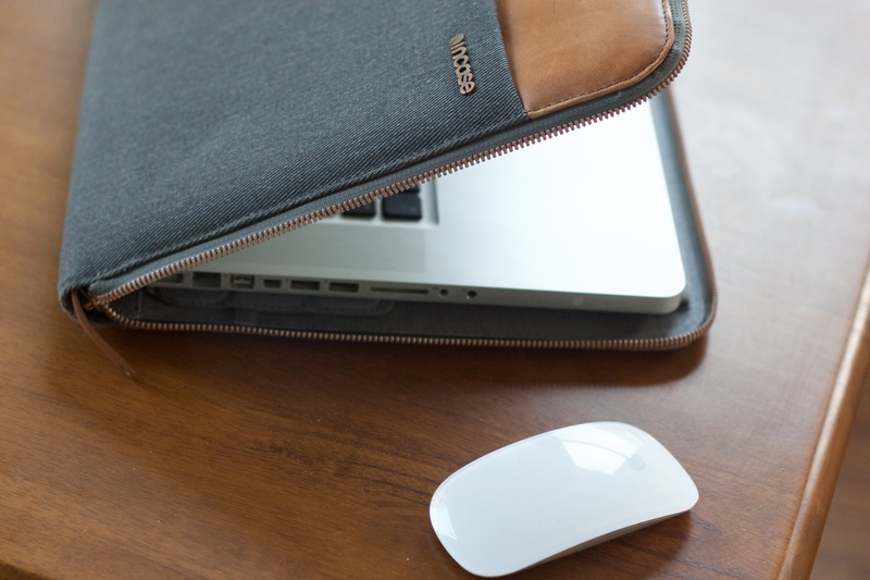 furniture, still life, mac, bag, keyboard, close-up, macbook, laptop, computer mouse, internet, 2K, case, mouse, high angle view, connection, leather
