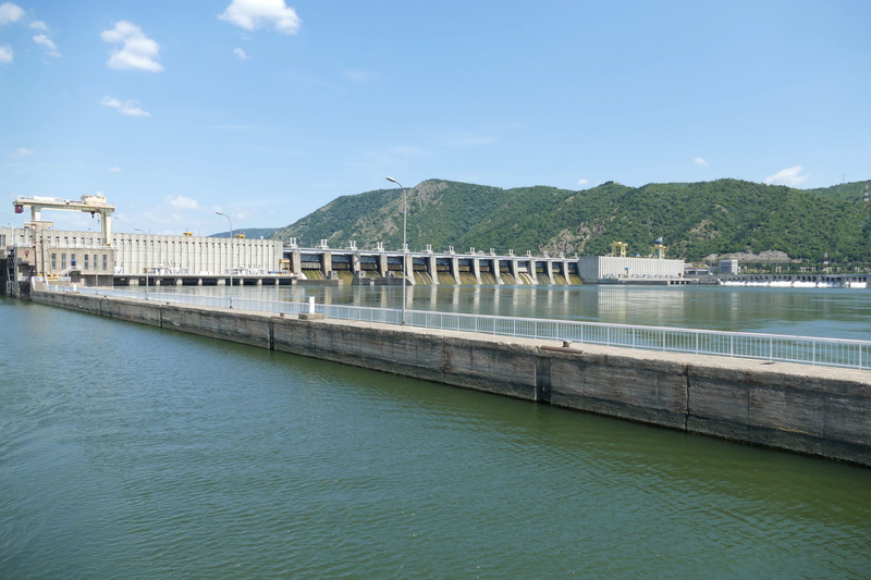 sky, day, south east europe, mountain, connection, outdoors, südkarparten, serbia, lock, danube cruise, tree, danube canyon, cloud - sky, built structure