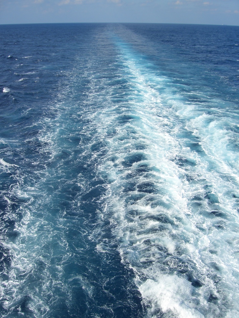 wake, outdoor, ship, tranquil scene, leisure, horizon, 2K, ocean, backgrounds, motion, wave pattern, horizon over water, summer, wave, day, wake - water